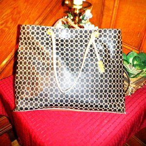 *** IVANKA TRUMP *** Next to New Hand Bag